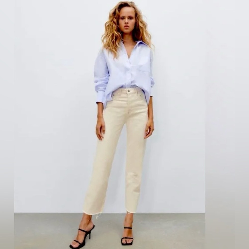 Zara Straight Leg ankle jeans, Ecru, Size 8